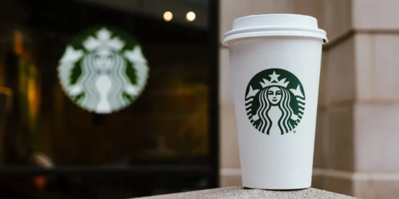 Starbucks Kuzey Amerika Genelinde 250 Mağazasını Kapatma Kararı Aldı