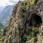 Artvin'de Sarp Mağaralardan Hasat Edilen Elf Balının Kilogramı 264 Bin Liraya Ulaştı