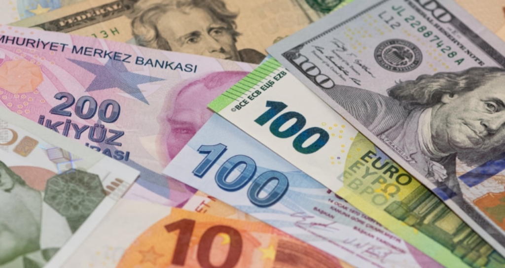 Dolar/TL Kuru 49,83 Seviyesini Aşarak Yeni Zirvesini Test Etti
